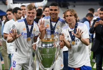 Bạn thân của Casemiro chuẩn bị gia nhập MU?