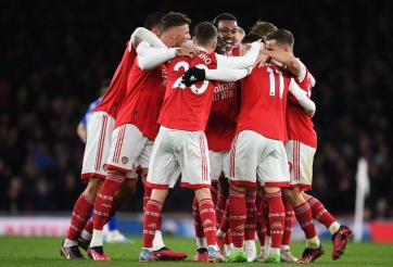 Ngược dòng đẳng cấp, Arsenal tiếp tục thăng hoa