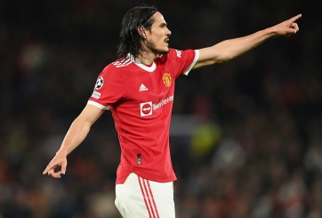 Thua đau Wolves, MU trảm đối tác Ronaldo để đổi lấy ‘cơn lốc đường biên’