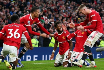 Huyền thoại Quỷ đỏ lên tiếng xác nhận, chốt xong giá để sở hữu ‘tiền vệ số 1 nước Anh’