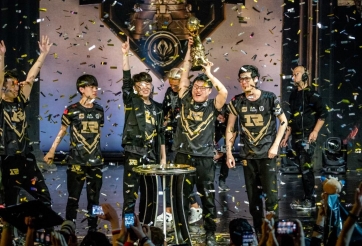 Doinb bất ngờ hé lộ tương lai của RNG sẽ 'vô cùng tươi sáng', fan thi nhau vẽ giả thuyết