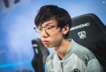 Loạt tuyển thủ LPL 'trắng tay' vì bị lừa tiền, cựu vương CKTG cũng là nạn nhân