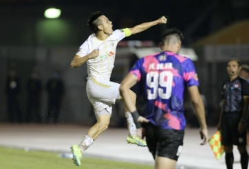 Giải V.League trên VieON: Giữa “cơn đau đầu” khó chịu của thầy Park, Văn Quyết sẽ có “ngày trở về” đầy ấn tượng