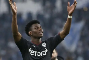 Thay Matic, Man Utd nhắm được mục tiêu 70 triệu Euro thay thế