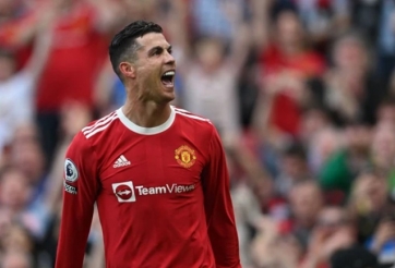 Ronaldo được thưởng khủng sau cú hat-trick trước Norwich