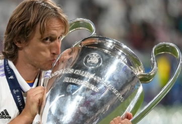 Vô địch Champions League, Modric quyết định tương lai tại Real