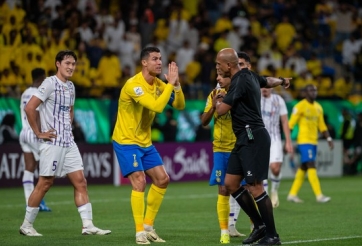 Hụt C1, Ronaldo còn bị đối thủ mia mai không thương tiếc