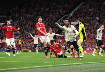 MU bị hớ khi đặt vé dự C1 vào tay Liverpool