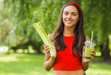 Hướng dẫn uống bột cần tây đúng cách (để tối đa tác dụng)