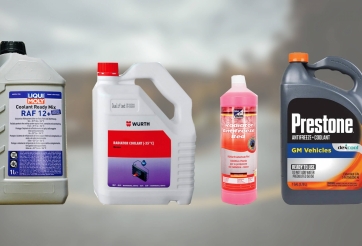 Nước làm mát ô tô loại nào tốt? Cách tự thay tại nhà