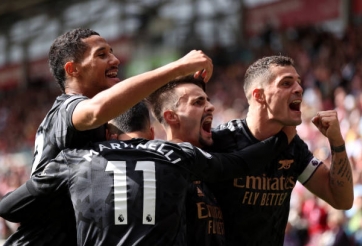 Bóp nghẹt đối thủ không thương tiếc, Arsenal có chiến thắng dễ dàng