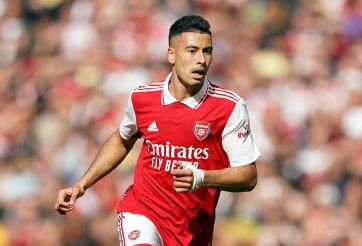 Chói sáng trước Liverpool, Martinelli được so sánh với 'Vua phá lưới' EPL