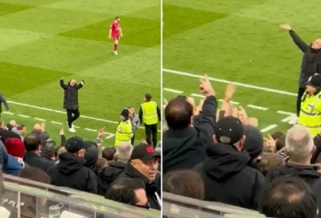 Bị từ chối bàn thắng, Pep hô vang khẩu hiệu của Liverpool