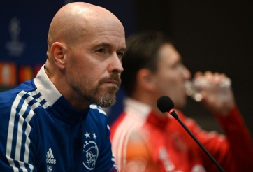Erik ten Hag chính thức lên tiếng về khả năng dẫn dắt MU
