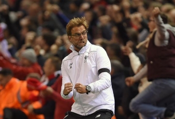 Jurgen Klopp ăn mừng đầy cảm xúc sau thắng lợi trước Villarreal tại cúp châu Âu (2016)