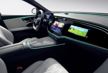Lộ diện nội thất Mercedes E-Class 2024: Màn hình 'siêu to', tích hợp sẵn TikTok