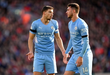 Tin chuyển nhượng tối 30/3: PSG nhắm mua trung vệ Man City, sao Barcelona ‘đắt hàng’