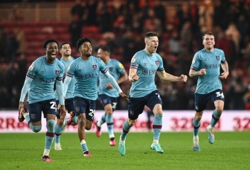 Xác định CLB đầu tiên lên hạng ở Ngoại hạng Anh 2023/24: Vinh danh huyền thoại Man City