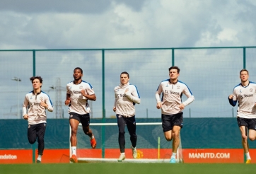 Thần đồng MU lần đầu xuất hiện, sẵn sàng đại chiến Tottenham