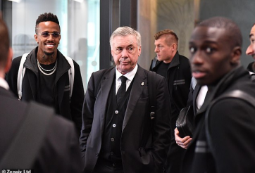 Real Madrid gặp ‘sự cố’ ngay khi vừa đặt chân tới Manchester