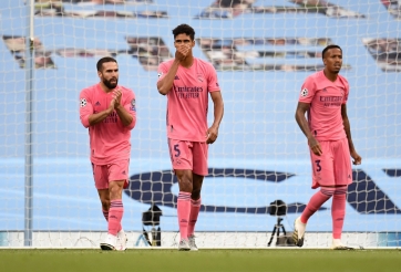 Raphael Varane: Đừng biến Etihad trở thành 'địa ngục' thêm 1 lần nữa!