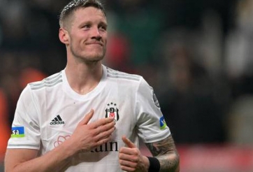 Weghorst được đồn sắp tới Man Utd, đại diện Besiktas chính thức lên tiếng