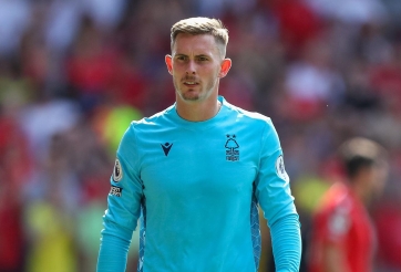 Dean Henderson sẽ đối đầu Man Utd tại Carabao Cup?