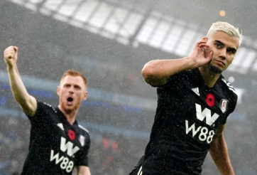 Thi đấu ấn tượng, cựu Quỷ Đỏ được săn đón bởi 3 'đại gia' châu Âu