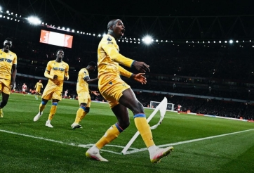 Crystal Palace nhắn đến Liverpool 4 từ gây bão MXH sau khi thắng Arsenal
