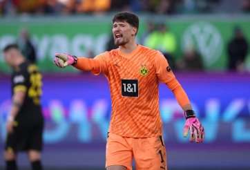 Chelsea cạnh tranh chiêu mộ thủ môn xuất sắc bậc nhất châu Âu