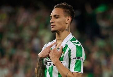 Huyền thoại Real Betis 'bắt cóc' Antony