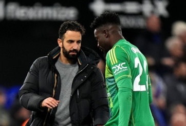 CĐV Man United cuối cùng cũng thấu hiểu được Amorim