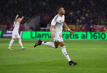 Không vô địch, Mbappé vẫn giành được 2 danh hiệu cá nhân quan trọng