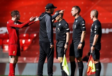 Cựu trọng tài từng 'đá đều' Jurgen Klopp bất ngờ tái xuất