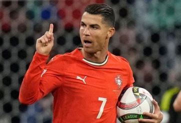 Ronaldo nhận vô vàn chỉ trích vì hành động không ai ngờ tới