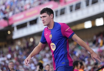 Hansi Flick và Barca bất đồng về tương lai 1 ngôi sao