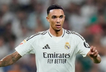 Mới cập bến Real, Arnold nhận luôn 'mệnh lệnh' đầu tiên từ Xabi Alonso