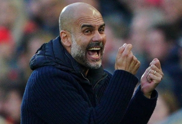 Pep Guardiola phản ứng gay gắt với trọng tài