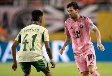 Messi ghi điểm với cử chỉ tinh tế dành cho ‘tiểu Messi’ của Chelsea