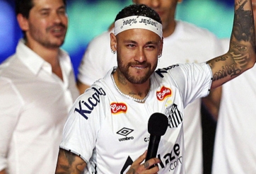 Neymar giúp Santos lập kỷ lục chưa từng có