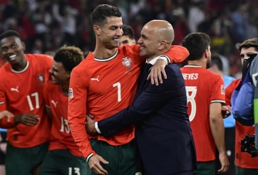 HLV Bồ Đào Nha tiết lộ lý do đặc biệt khiến Ronaldo và đồng đội phải vô địch World Cup