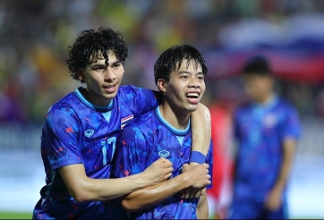 'Hủy diệt' U23 Singapore, U23 Thái Lan vượt mặt U23 Campuchia trên BXH