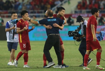 Báo Thái Lan 'ngả mũ thán phục' trước thống kê khó tin của HLV Park Hang Seo