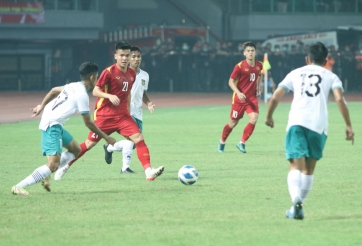 Bỏ lỡ nhiều cơ hội, U19 Việt Nam chia điểm đầy nuối tiếc trận ra quân U19 ĐNÁ