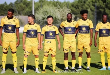 Trận đấu thứ 2 của Quang Hải cho Pau FC thay đổi vào phút chót