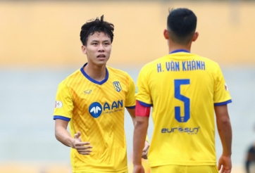 Highlights SLNA 3-0 Hải Phòng: Phan Văn Đức lập siêu phẩm, SLNA lên đỉnh bảng