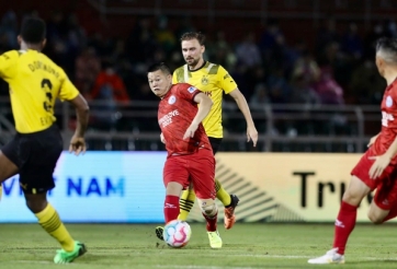 VIDEO: Dàn sao Việt Nam để thua trước huyền thoại Dortmund