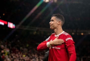 Ronaldo tuyên bố muốn rời MU, hàng loạt ông lớn xếp hàng săn đón