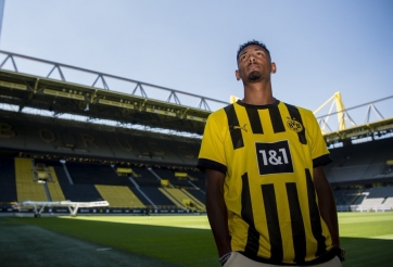 Dortmund gặp đại hạn, người thay Haaland dính ung thư ác tính