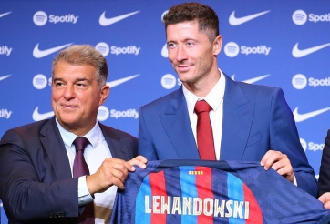 Barcelona ưu ái trao 'số áo chủ tịch' cho Lewandowski